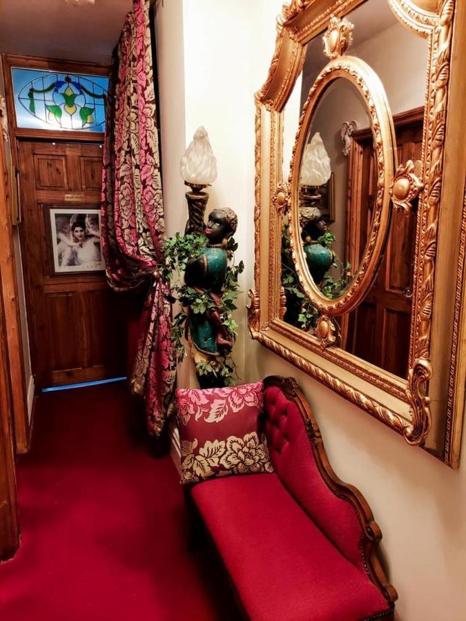 Olivia House Panzió Porthcawl Kültér fotó
